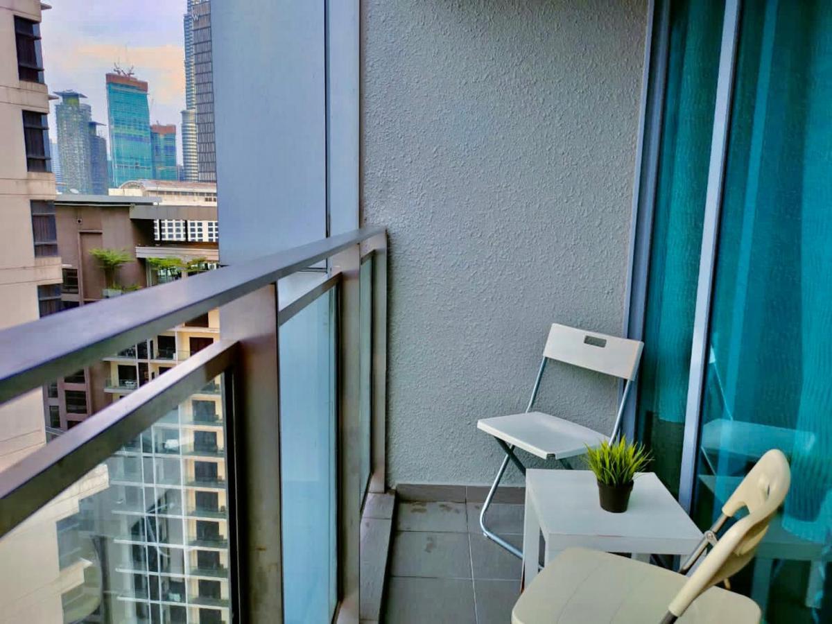 Klcc One Bedroom Apt & Studio クアラルンプール エクステリア 写真